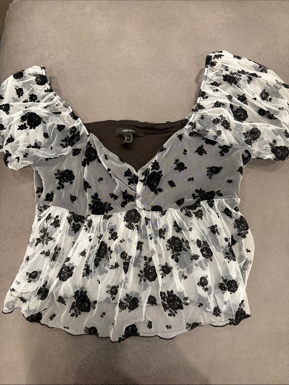 Forever 21 White and Black Sheer Floral Puff-Sleeve Blouse